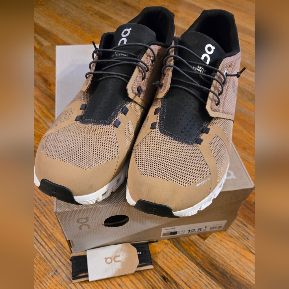 ON Mens Cloud 5 /Chai Magnet